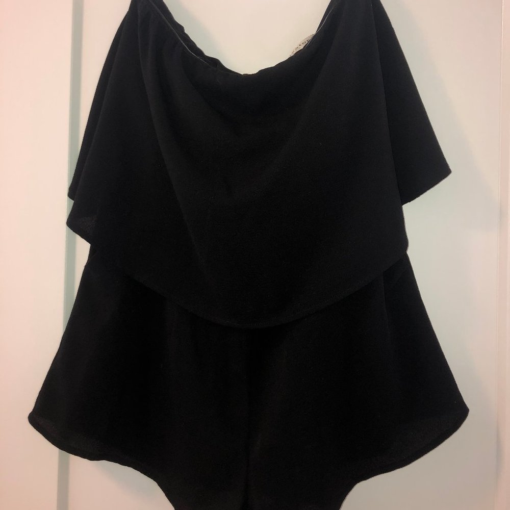 Black Strapless Romer